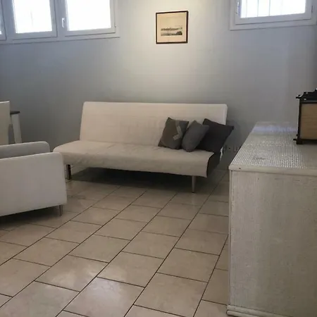 Au Coeur De Forville Cannes